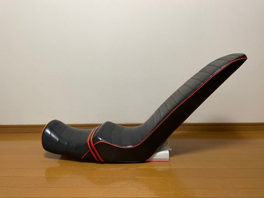 ジェイド250 3段シート