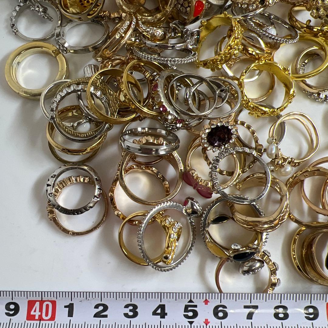 指輪で　色々　1002g 東な8-0110①