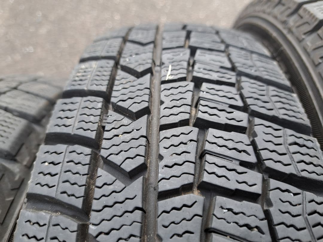 バリ山！155/65R14×4雪道安心！信頼と剛性のダンロップWM！送料￥300