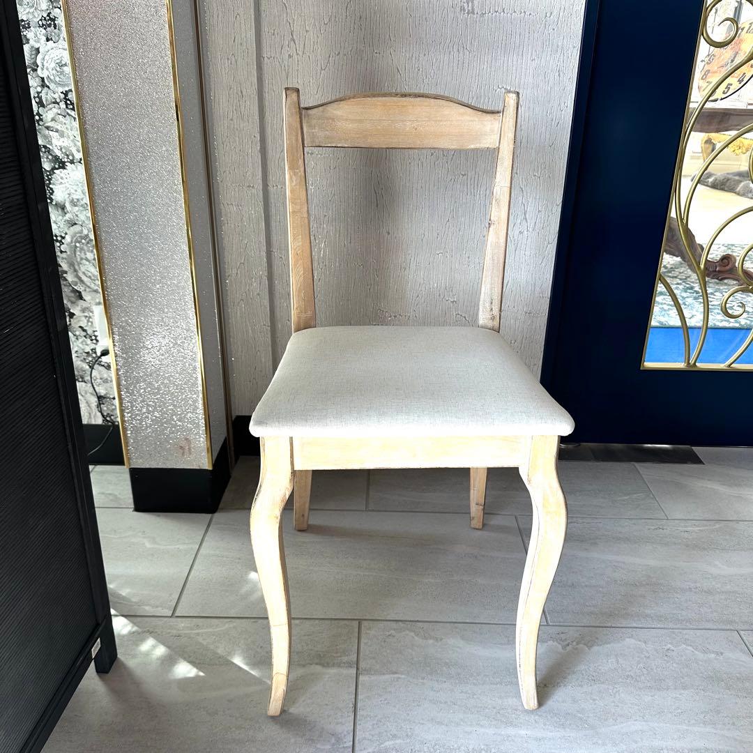 【引き取り限定】シャビーシックフレンチチェアー 大人可愛い木製 １脚