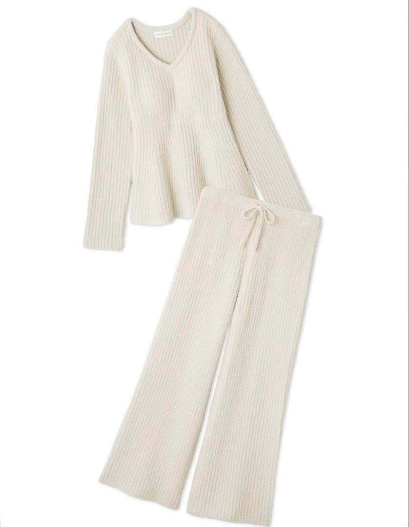 SNIDEL （スナイデル ホーム）ペプラムニットセットアップ