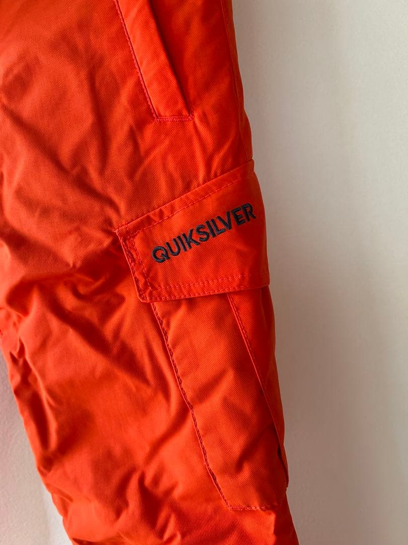 ⭐︎超美品 クイックシルバー スノーボード ジャケット パンツ グローブ ジュニア