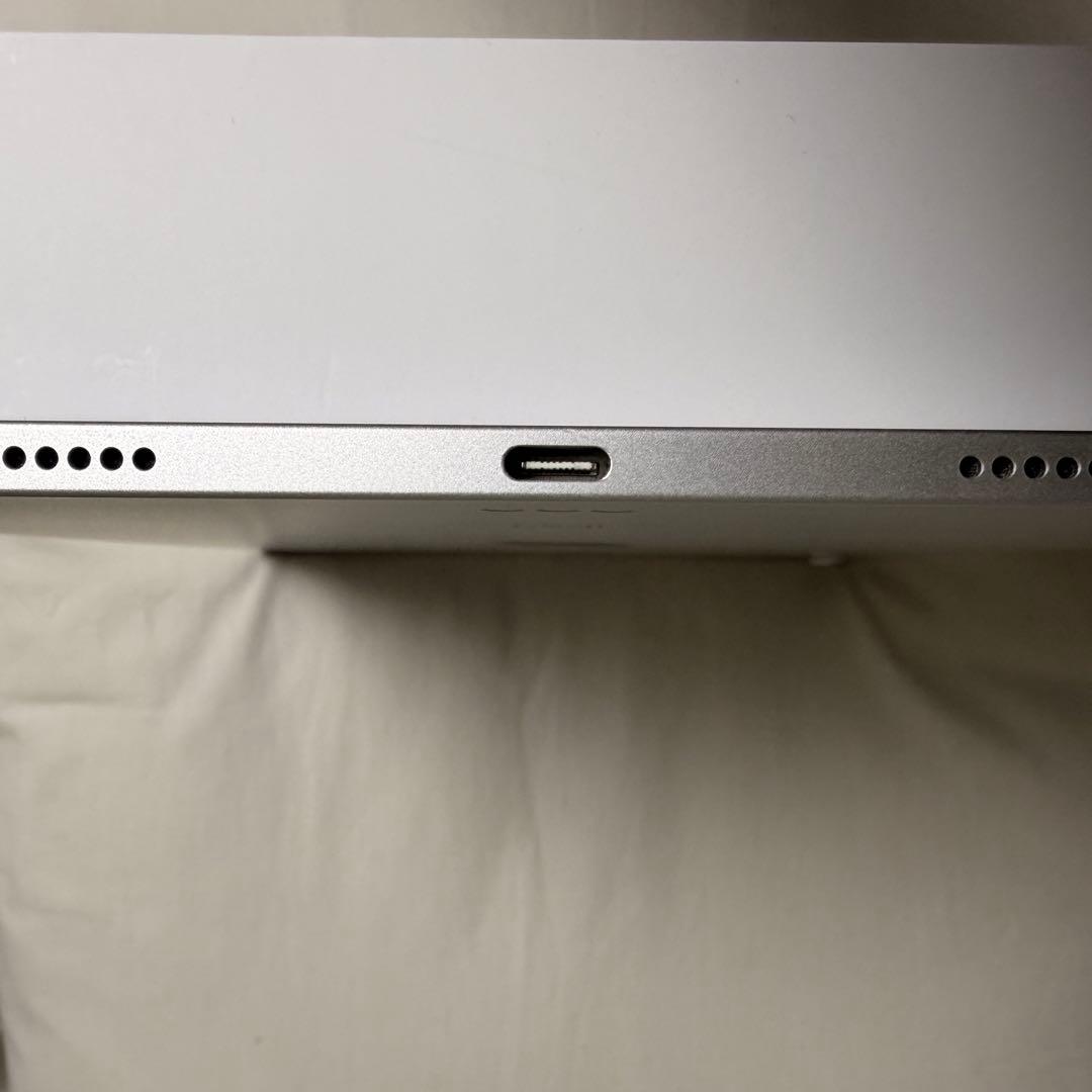 iPad Air4 シルバー