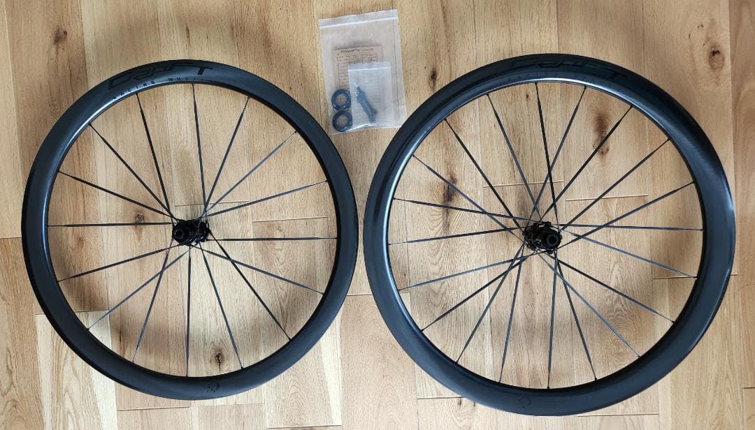 CRW Works CS4045　カーボンディープリムホイールDISC