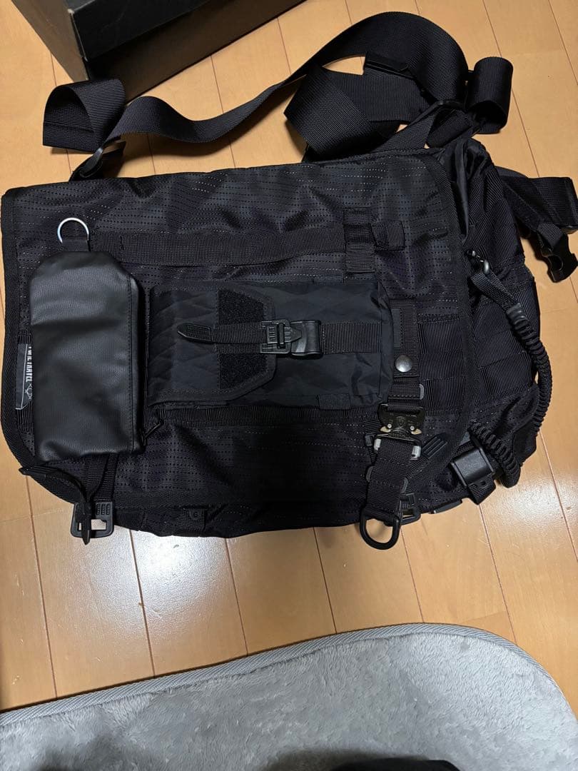 PAPATRAIL ブラック メッセンジャーバッグ bagjack