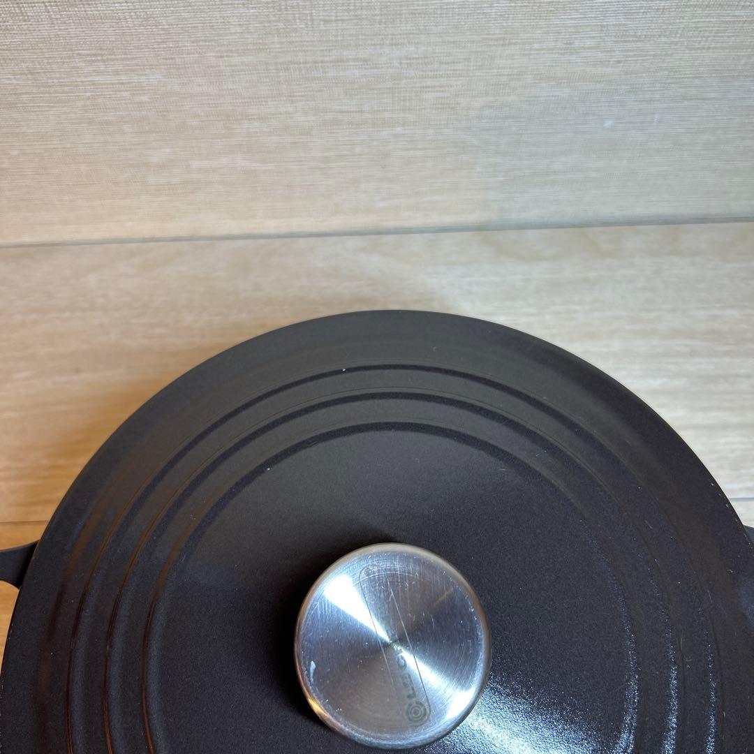 ルクルーゼ　ココットロンド　22cm 両手鍋　鍋