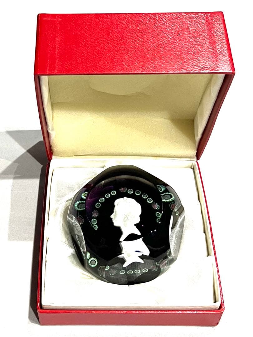 バカラ/ ※極希少 個数限定 エリザベス女王2世 銀婚式記念 ペーパーウェイト