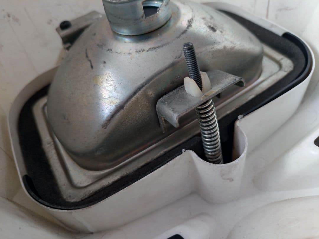 【実動車取外し】DR-Z400SM（2009）ヘッドライトカウル　SUZUKI