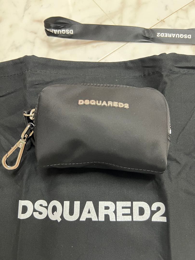 DSQUARED2 ブラック ケース　新品未使用