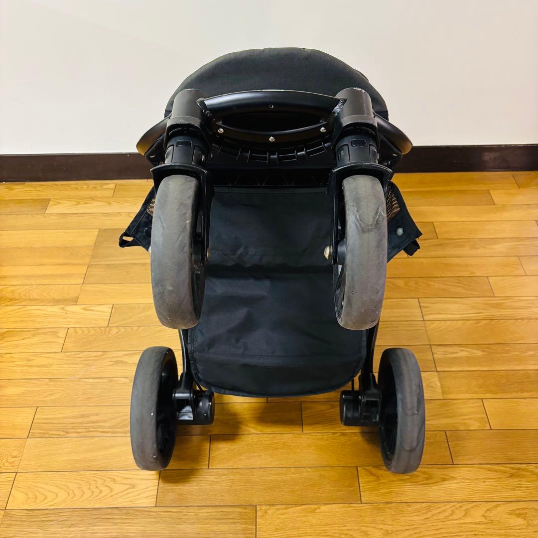 Joie ジョイー　ライトトラックス4 ベビー KATOJI 送料込み