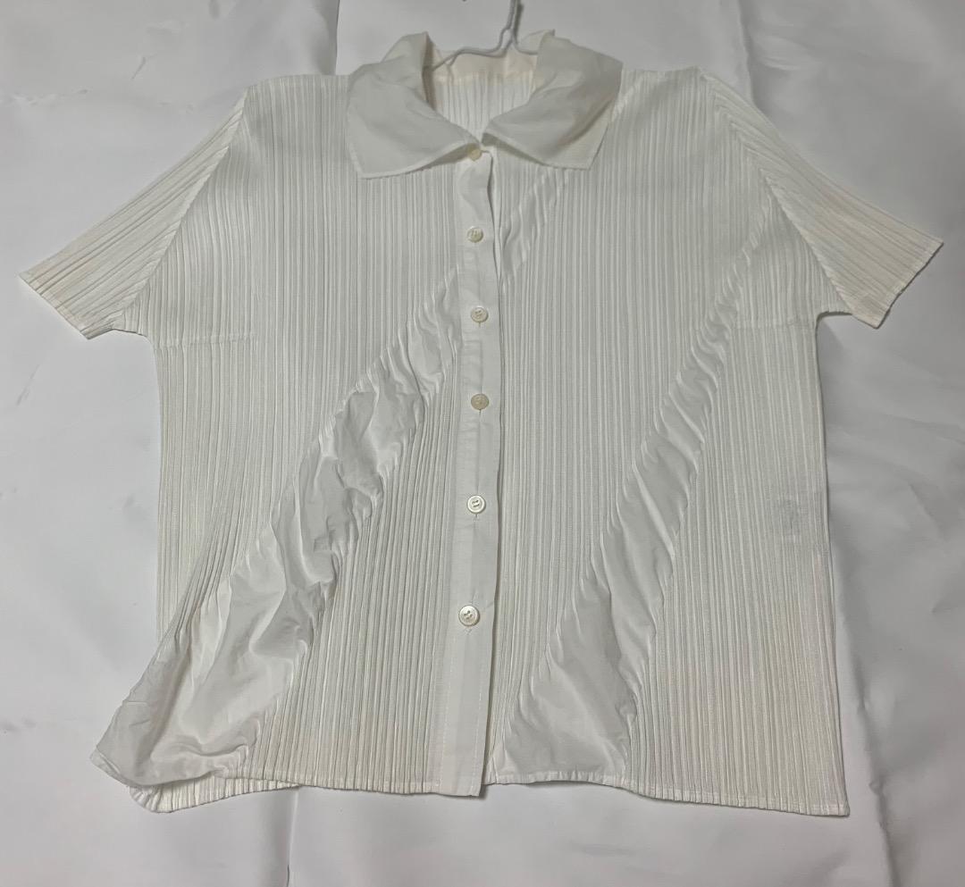 イッセイ 三宅 一生 ISSEY MIYAKE. PLEATS PLEASE