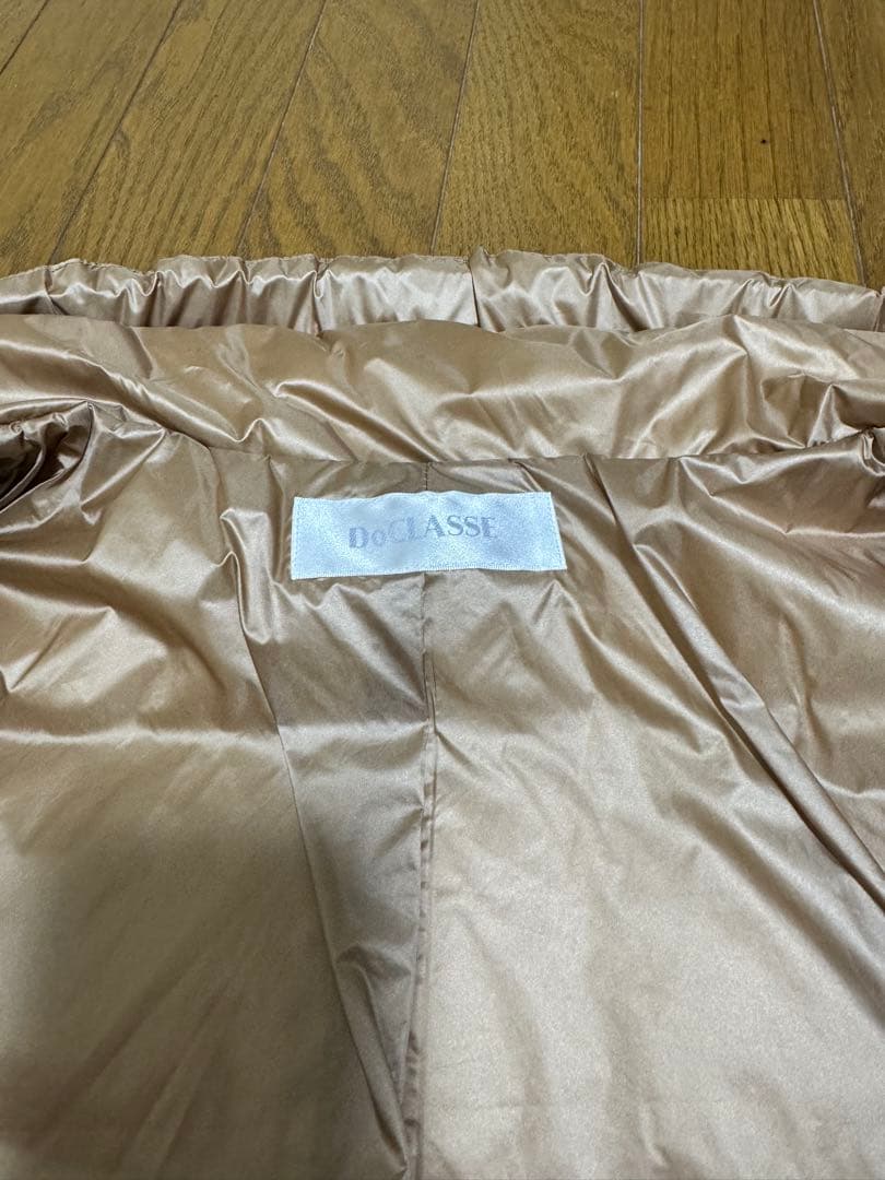 【未使用品】DoCLASSE ドゥクラッセ　ダウン　スナップボタン付き