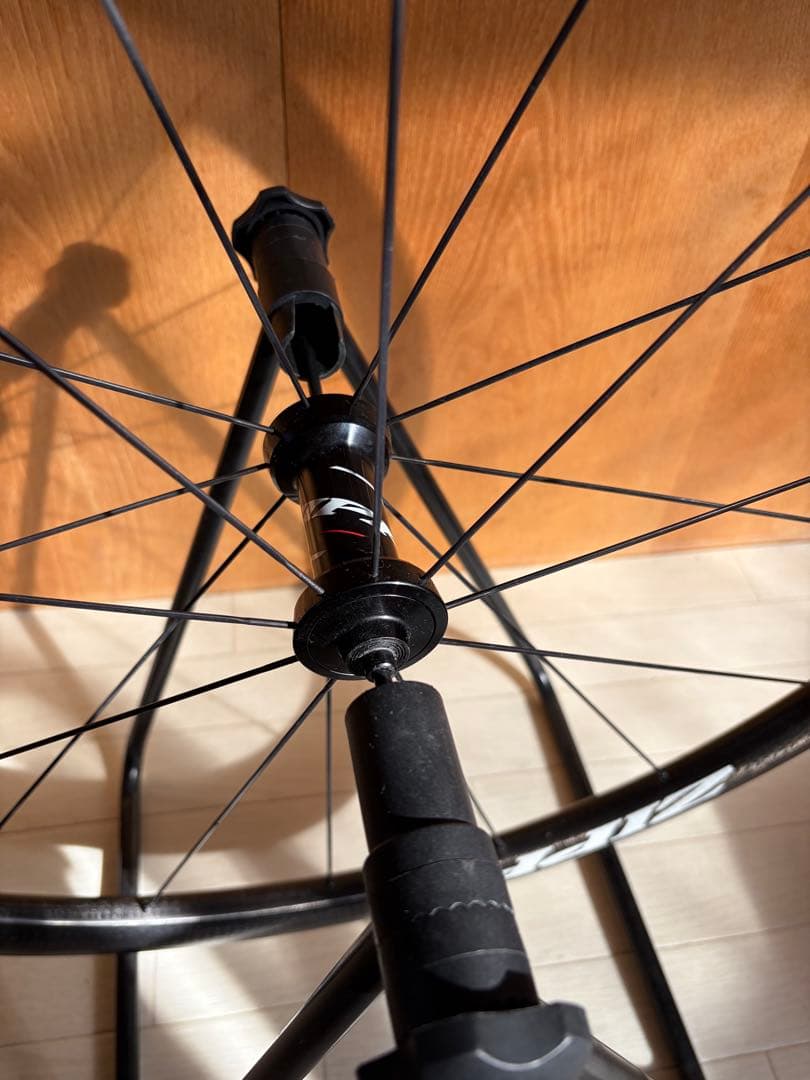 ZIPP 202 FIRECREST カーボンホイル　クリンチャー用リムブレーキ