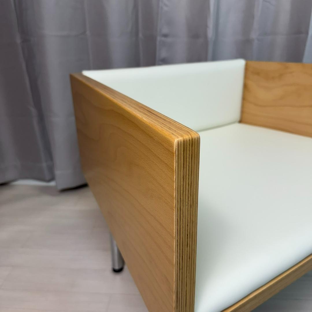 美品 オカムラ LW15DA 1人用チェア クリームホワイト