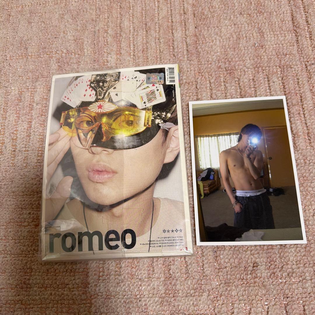 SHINee サイン入りアルバム　ポストカード