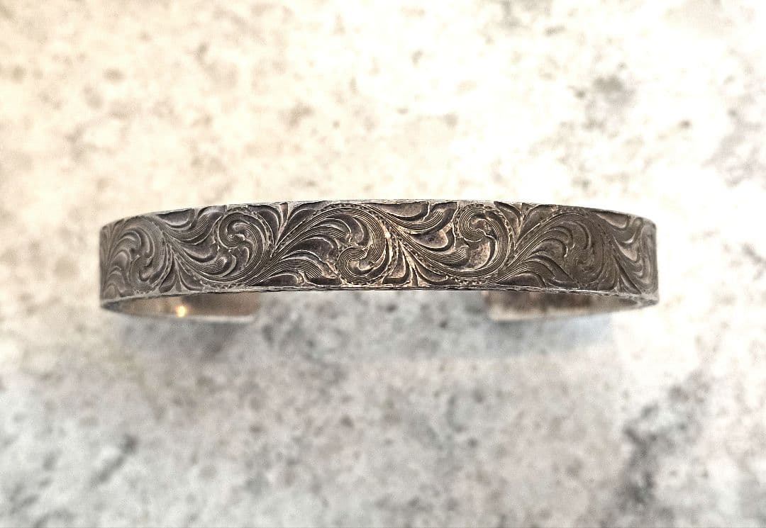 Hawaiian jewelry bangle D.E.OSCAR バングル