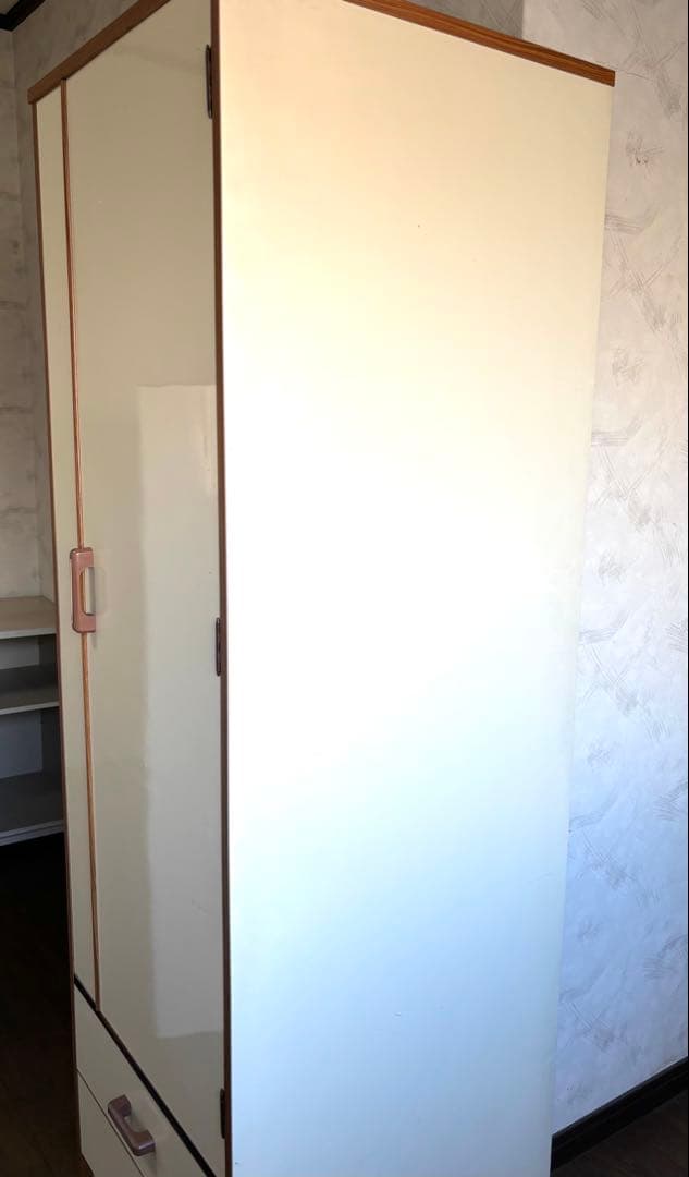 最終お値下げ！木製洋服ダンス　オフホワイト　シンプル　平成レトロ