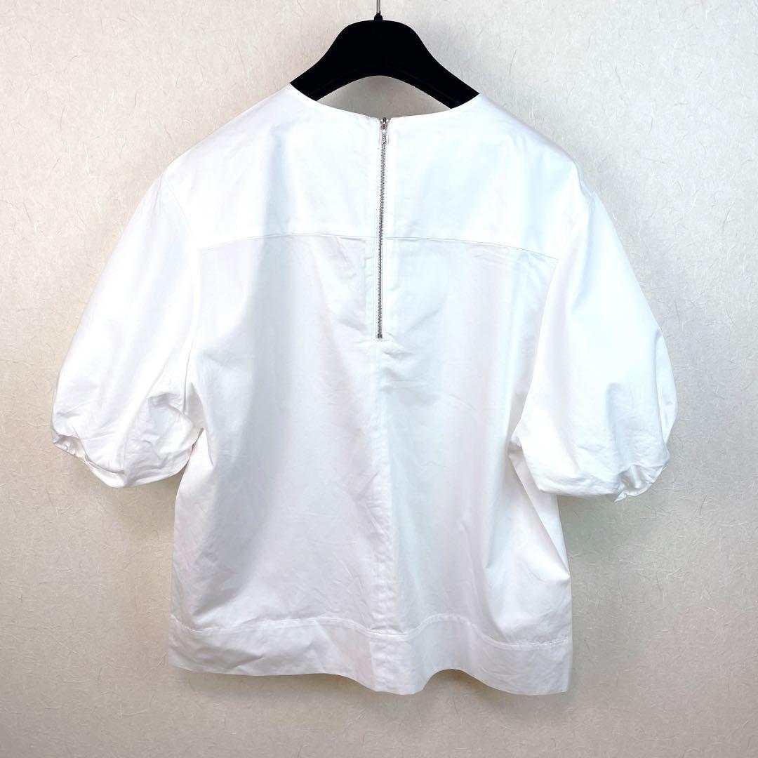 【美品 エブール】上質綿素材スッキリV開きオーバーブラウス