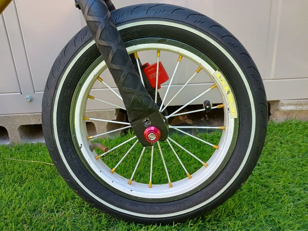 早い者勝ち　値下げ　ストライダープロ ゴールド＆メッキ2台セット　愛知　引取限定