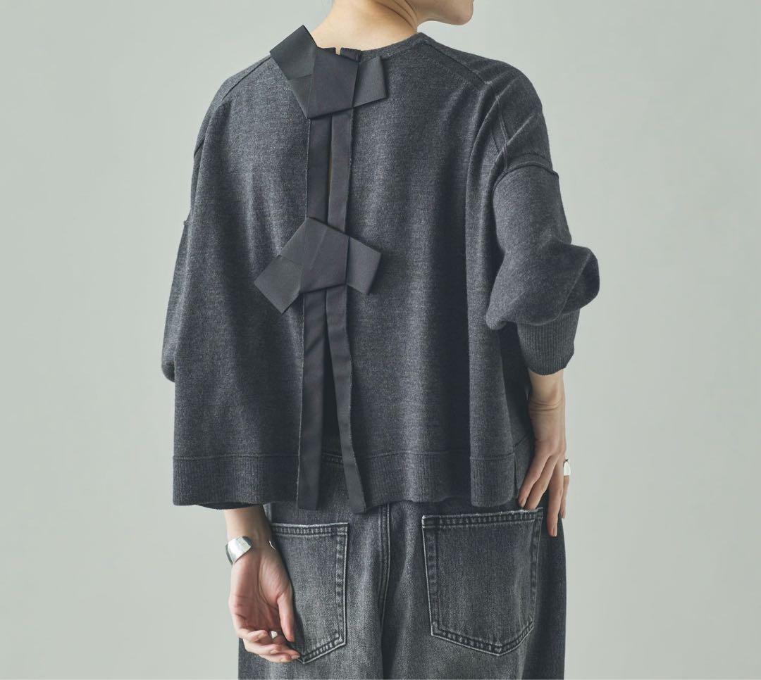 美品　Curensologyファインウールバックリボンプルオーバー