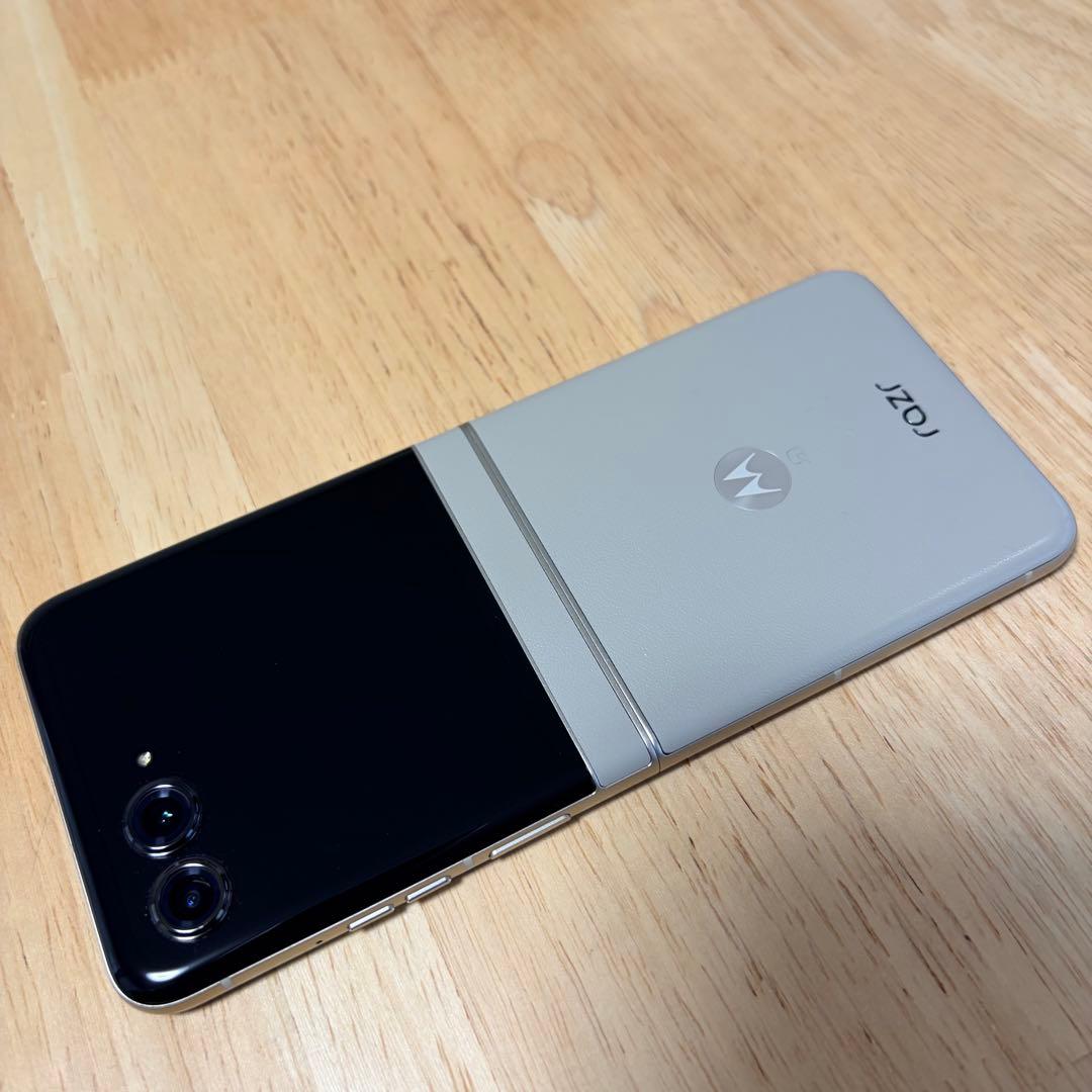 Motorola Razr 50 512GB サンドクリーム SIMフリー