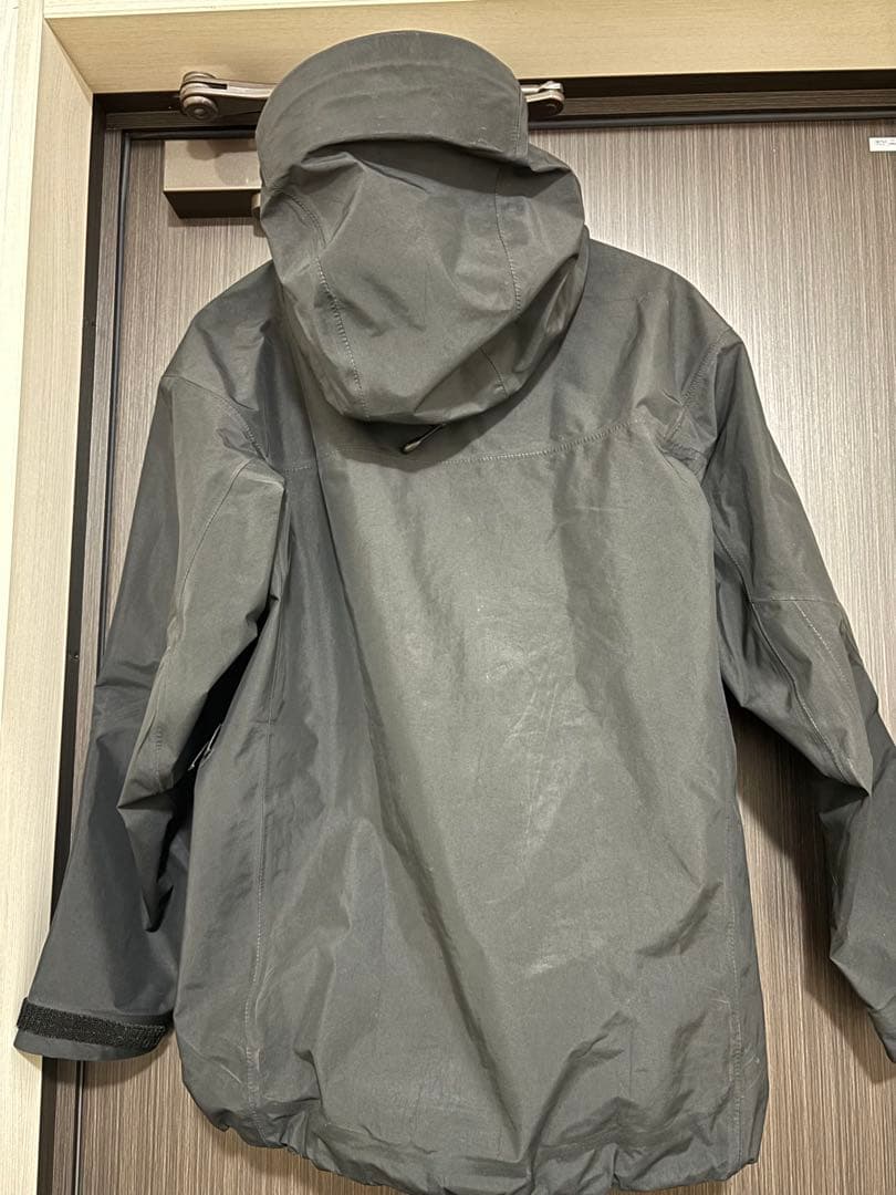 Arc’teryx アークテリクス Alpha sv ジャケット M