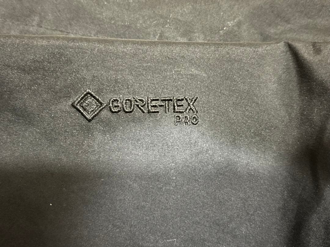 Arc’teryx アークテリクス Alpha sv ジャケット M