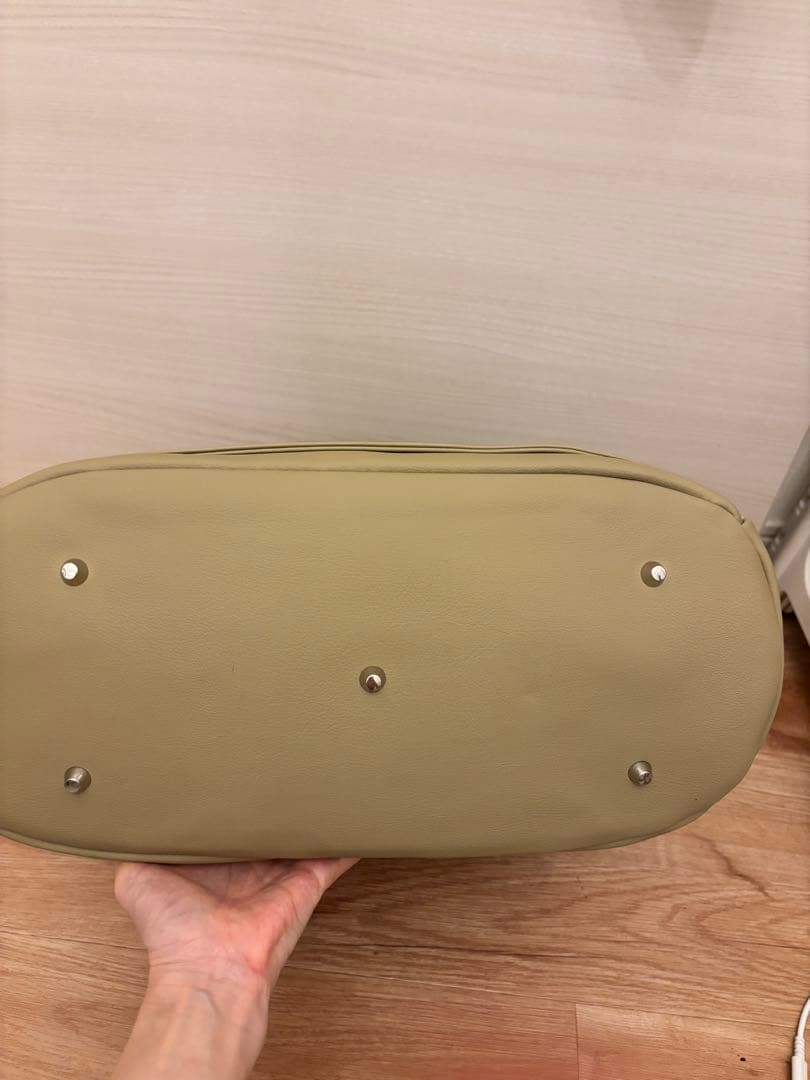 【新品・値下げ！】サボテンレザー デイリーボストンバッグ 25L ベージュ