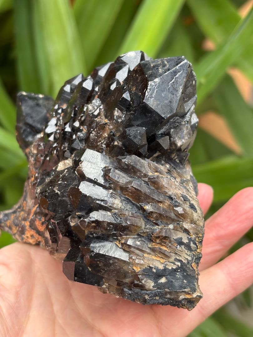 モリオン　黒水晶　キャンドルクォーツ　クラスター 893g 姿が美しい　天然石