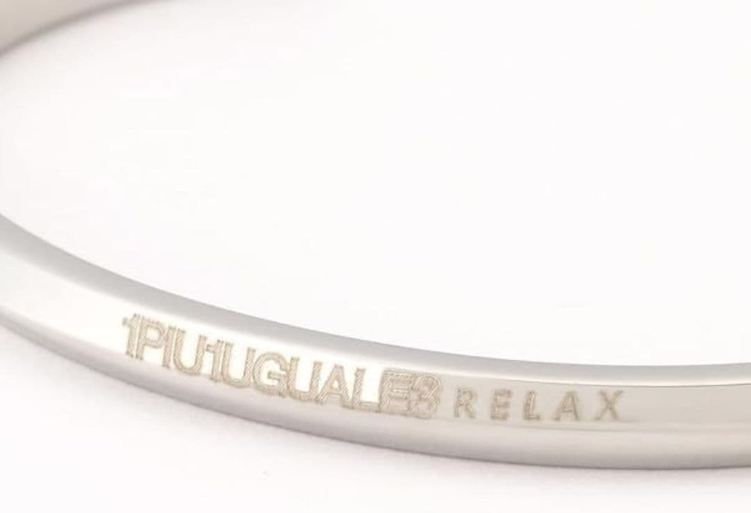 希少　極美品　1piu1uguale3　シルバー　バングル　ブレスレット　AKM