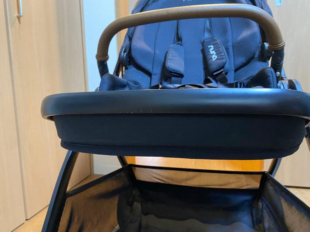 nuna triv next ベビーカー(専用付属品付き)