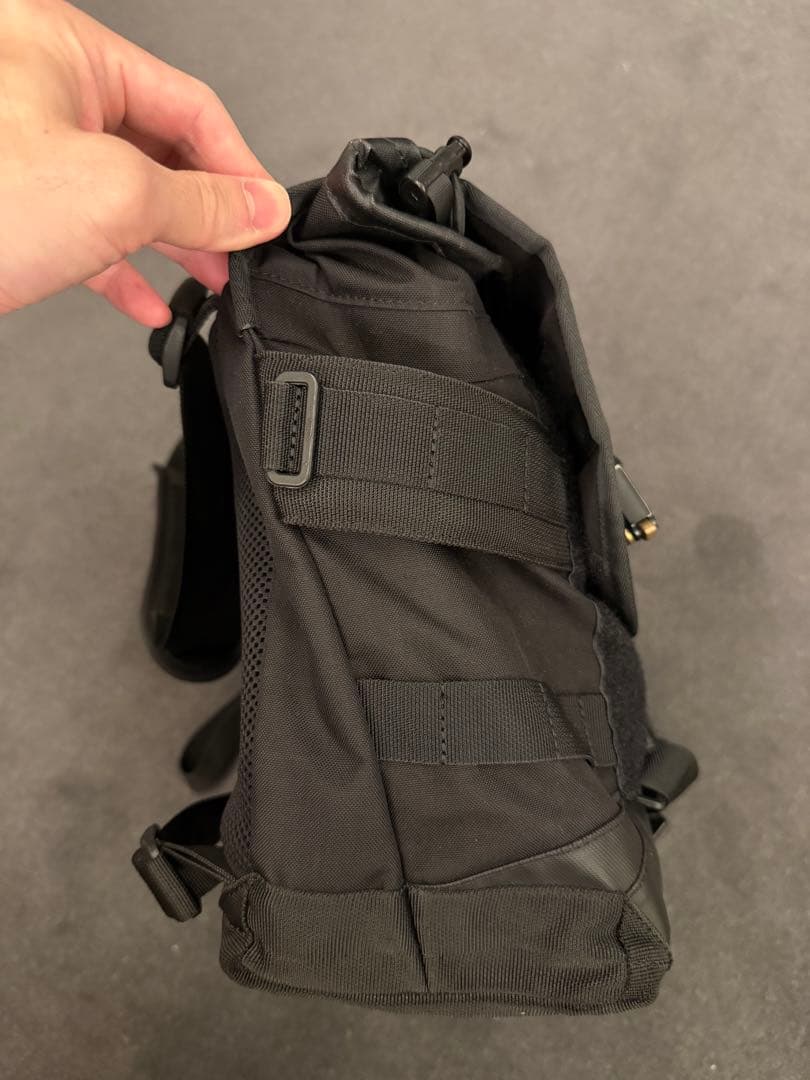 バッグ NXL MESSENGER S TECH LINE BLACK