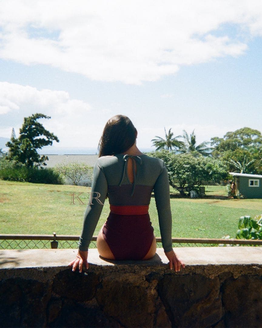 ＊Seea ＊ シーア サーフスーツ Hermosa Mulberry S