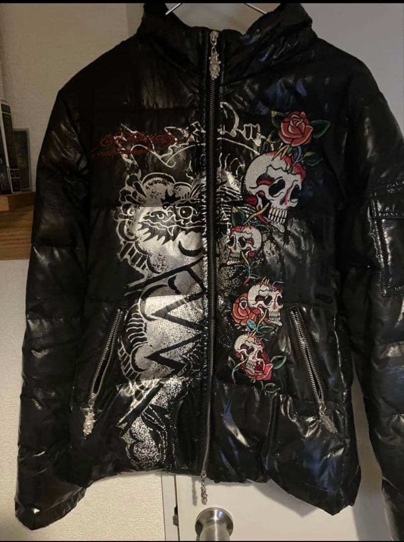 エド・ハーディーダウンジャケットSサイズ光沢黒