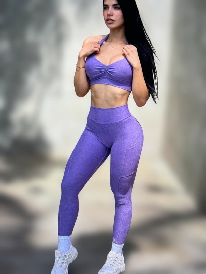 トレーニングウェア等出品中　Bombshell バイオレットXS