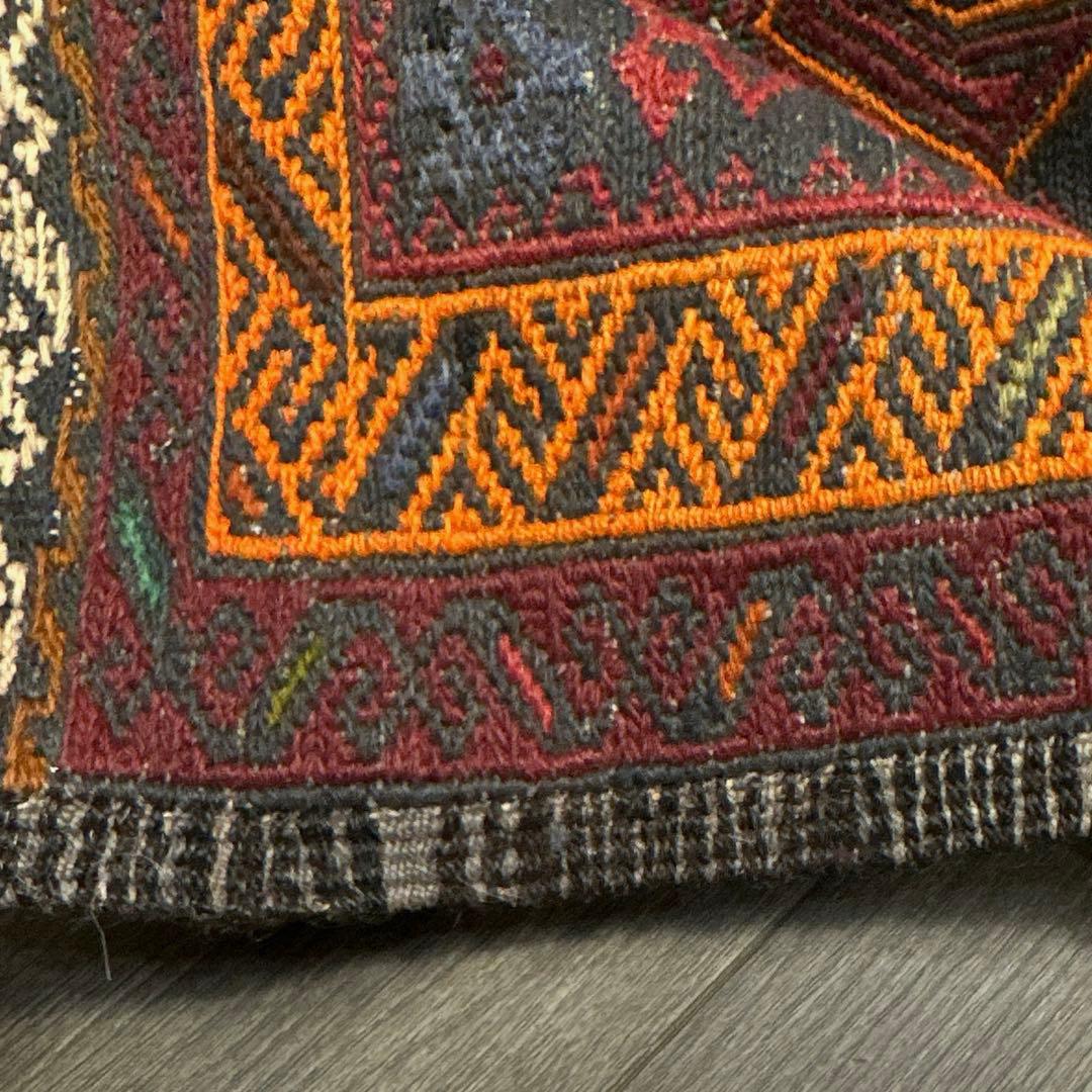 手織りキリムユニークデザインヴィンテージ ラグ118cmx191cm