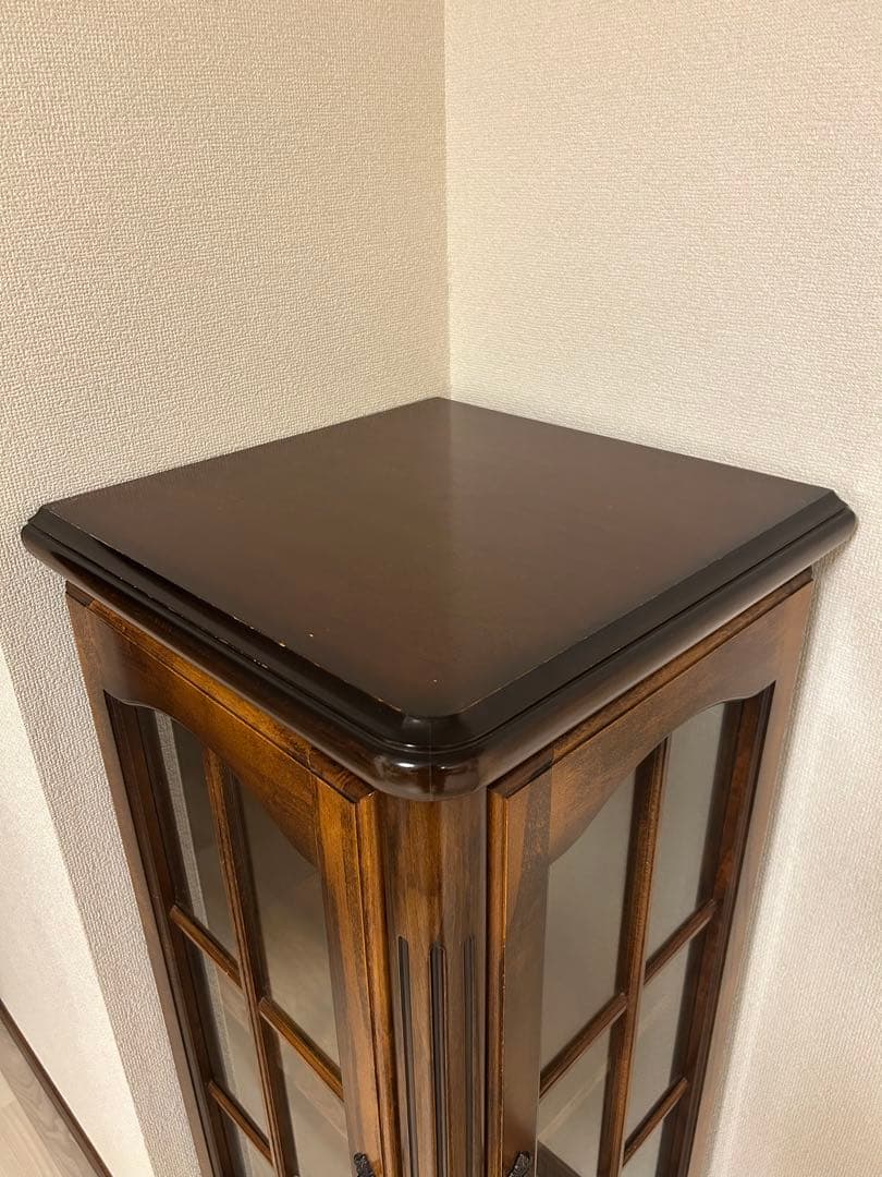 【美品】ヴィンテージ家具　オールドカリモク　コロニアル　コーナーキャビネット