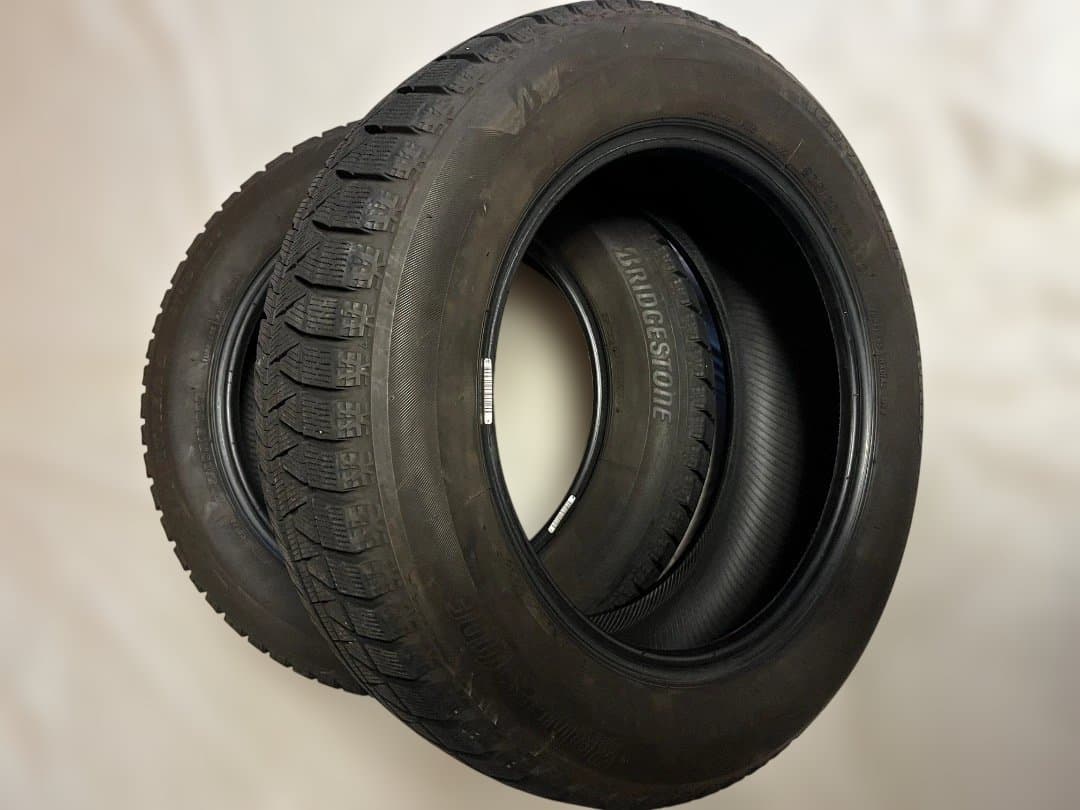 ブリヂストンスタッドレス　205/60R16 2022年製　2本セット！