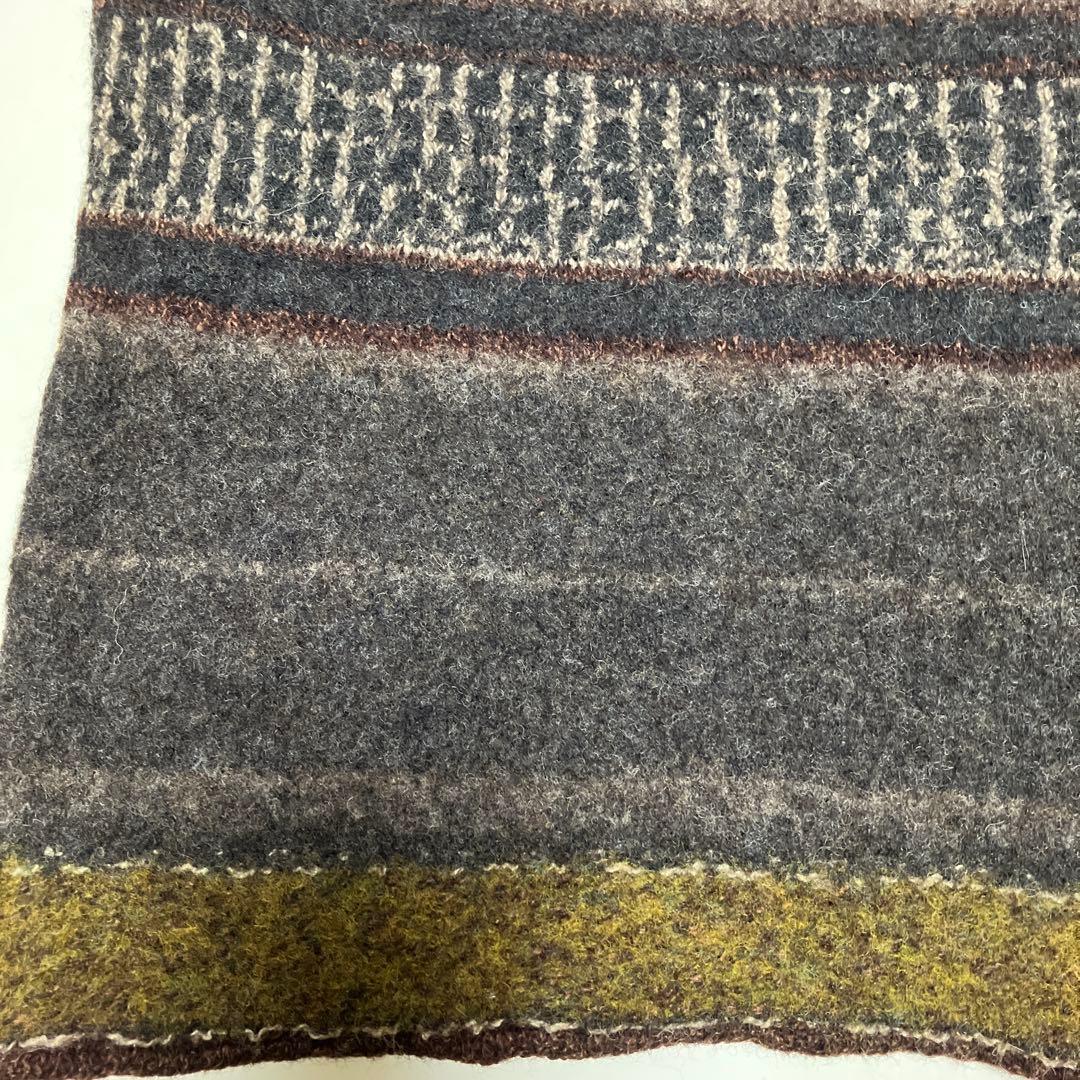 ドリスバンノッテンセーター