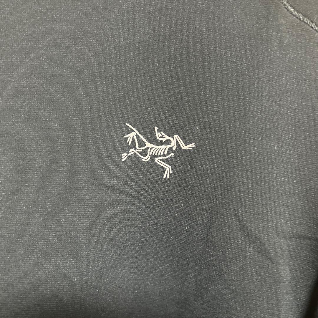 ARC'TERYX ブラック 長袖カットソー