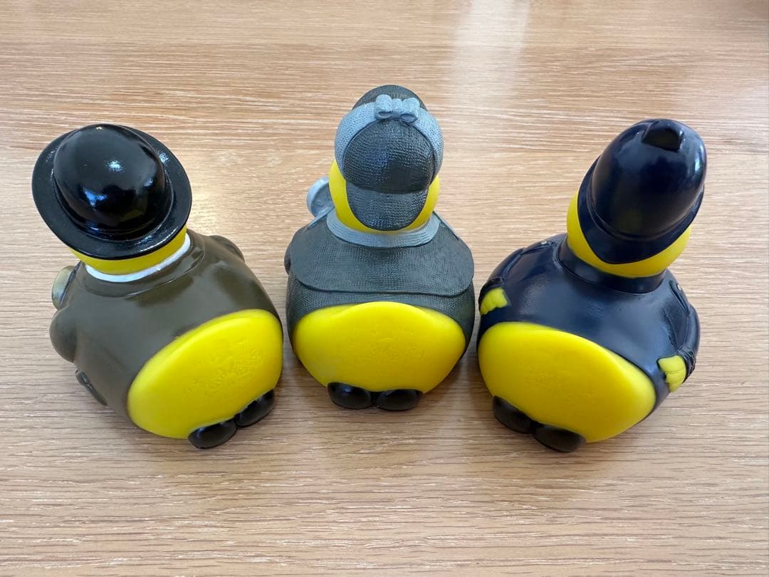 ロンドン限定　シャーロックホームズ　ホームズ＆ワトソン& 警察官　ラバーダック