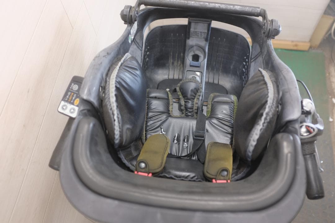 カ*リ様 新基準　パナ　 ギュット　20インチ　3段　6.6Ah（5点灯）充電器