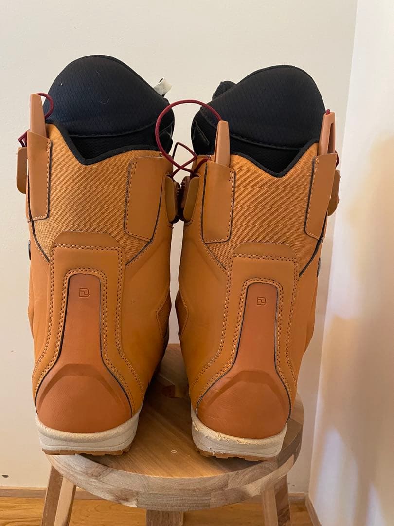 DEELUXE ENPIRE LALA 25.5㎝ スノーボードブーツ