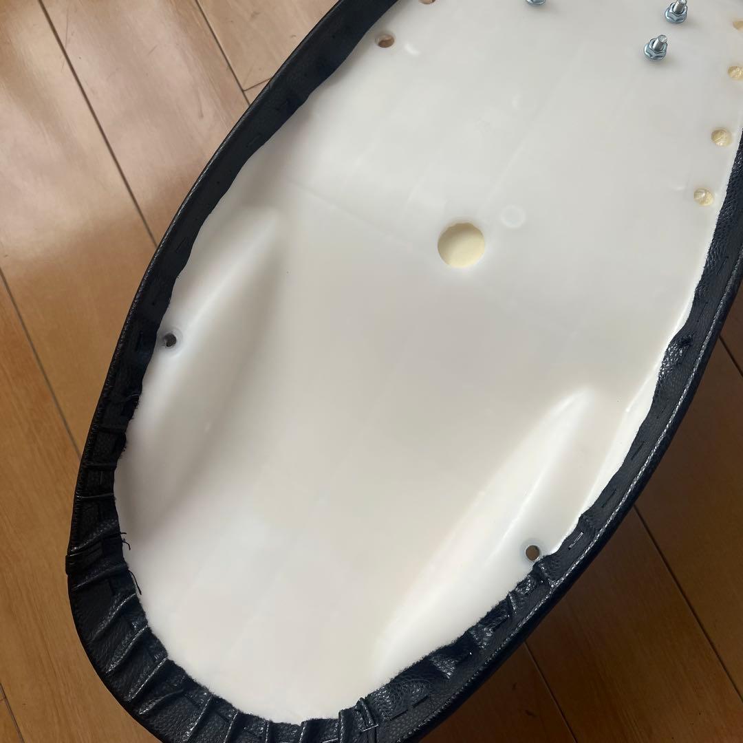 【美品】sr400 シート BRATSTYLE風 vmx