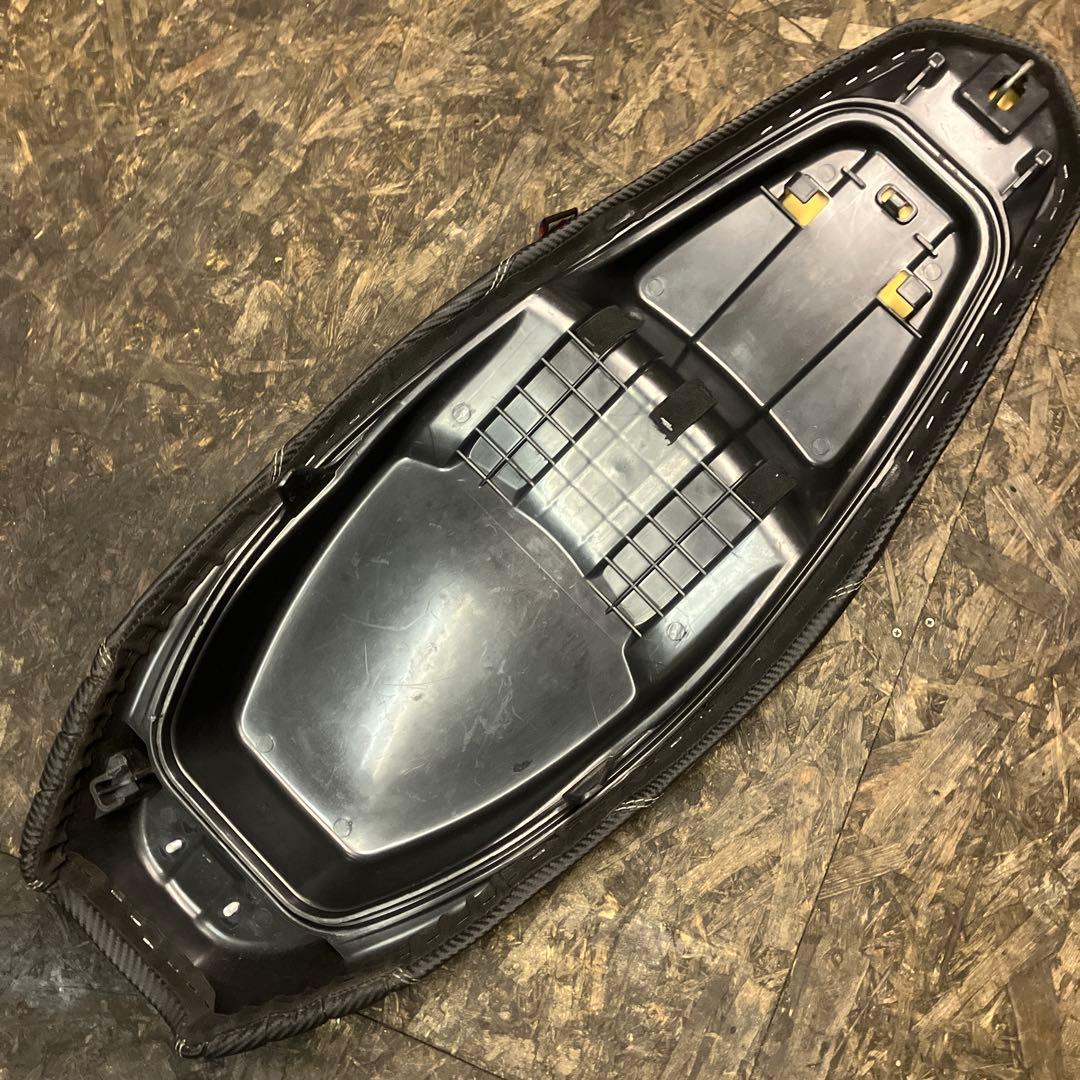 ADV160 シート ノイワットダン PCX160 ADV150