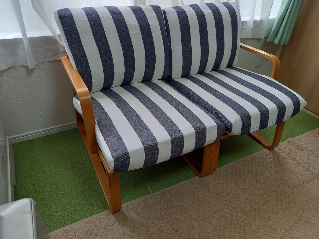 無印良品　リビングでもダイニングでもチェア