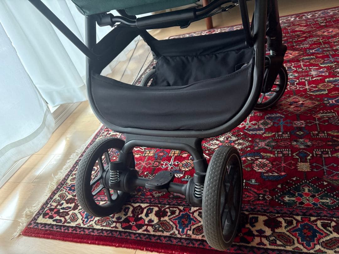 MAXI COSI ベビーカー グリーン　レオナ2 leona2 cybex