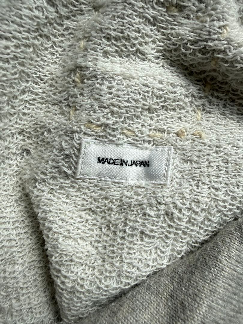visvim ビスビム　グレー フード付き パーカー