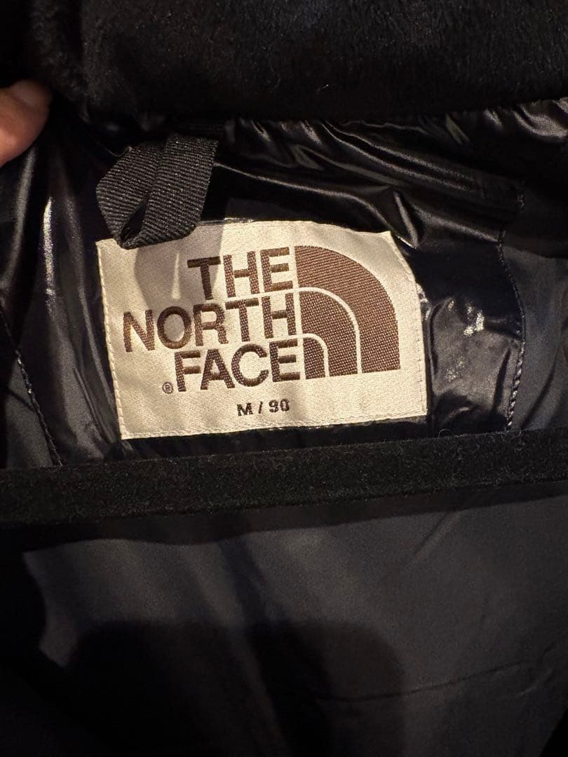 THE NORTH FACE ヌプシダウン　韓国