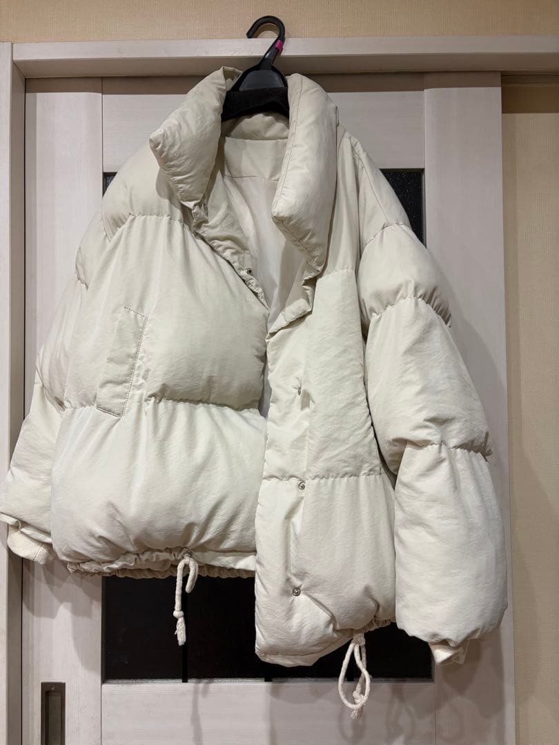 ジャケット・アウター Acka volume down jacket